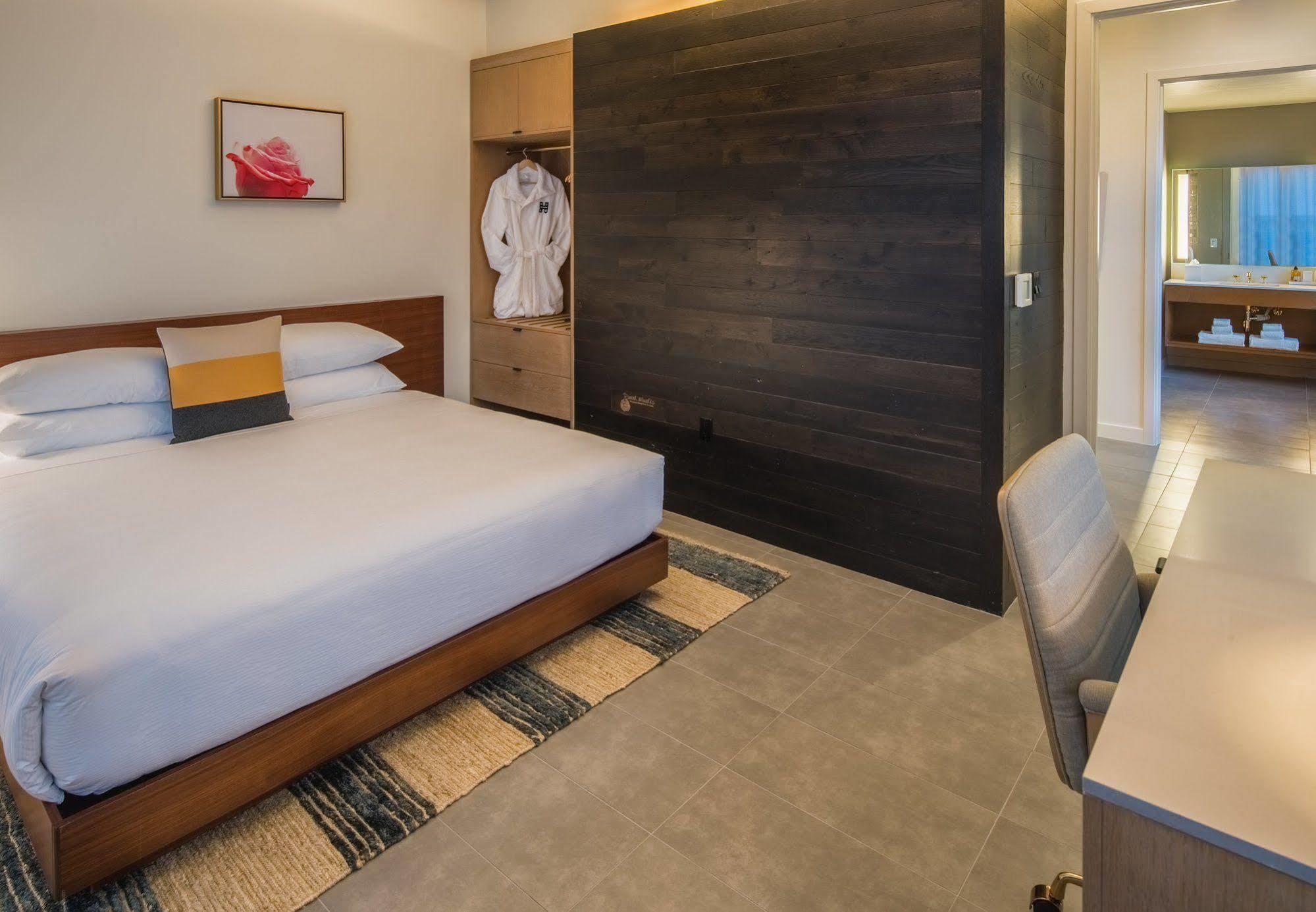 The Hi-Lo, Autograph Collection Hotel Portland Bagian luar foto